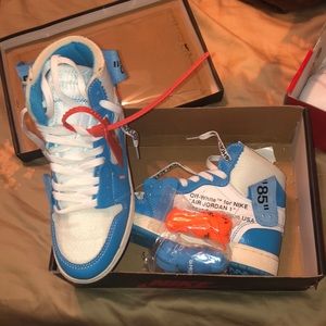 Jordan 1 Off White UNC